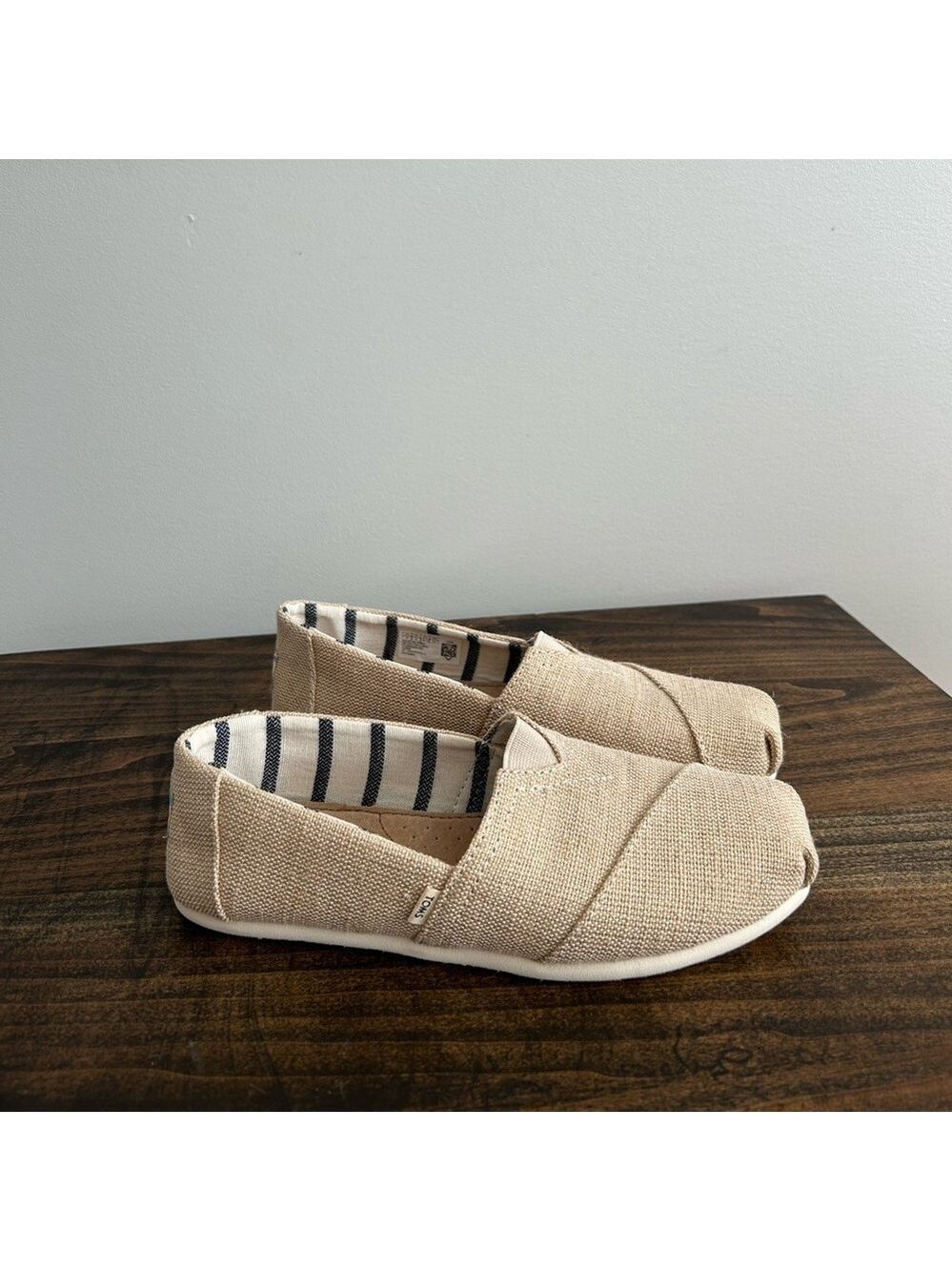 TOMS Women’s Alpargata Natural Heritage Canvas Slip on Shoes, Size 6.